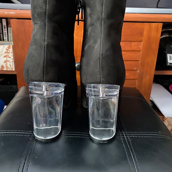 Boots Heels - Picture 2 of 3